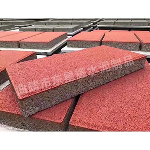 透水磚的孔隙率大小對(duì)其透水和保水性能有怎樣的具體關(guān)聯(lián)？曲靖東星耀水泥制品廠(chǎng)家告訴你