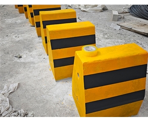 混凝土隔離墩
